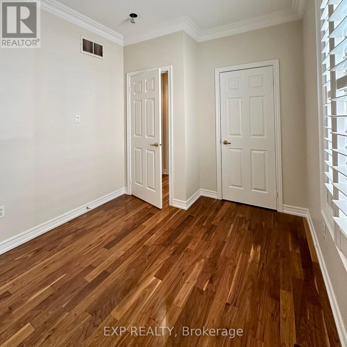 27 Butterwood Lane, Whitchurch-Stouffville (Stouffville), Ontario  L4A 0M7 - Photo 25 - N12443350