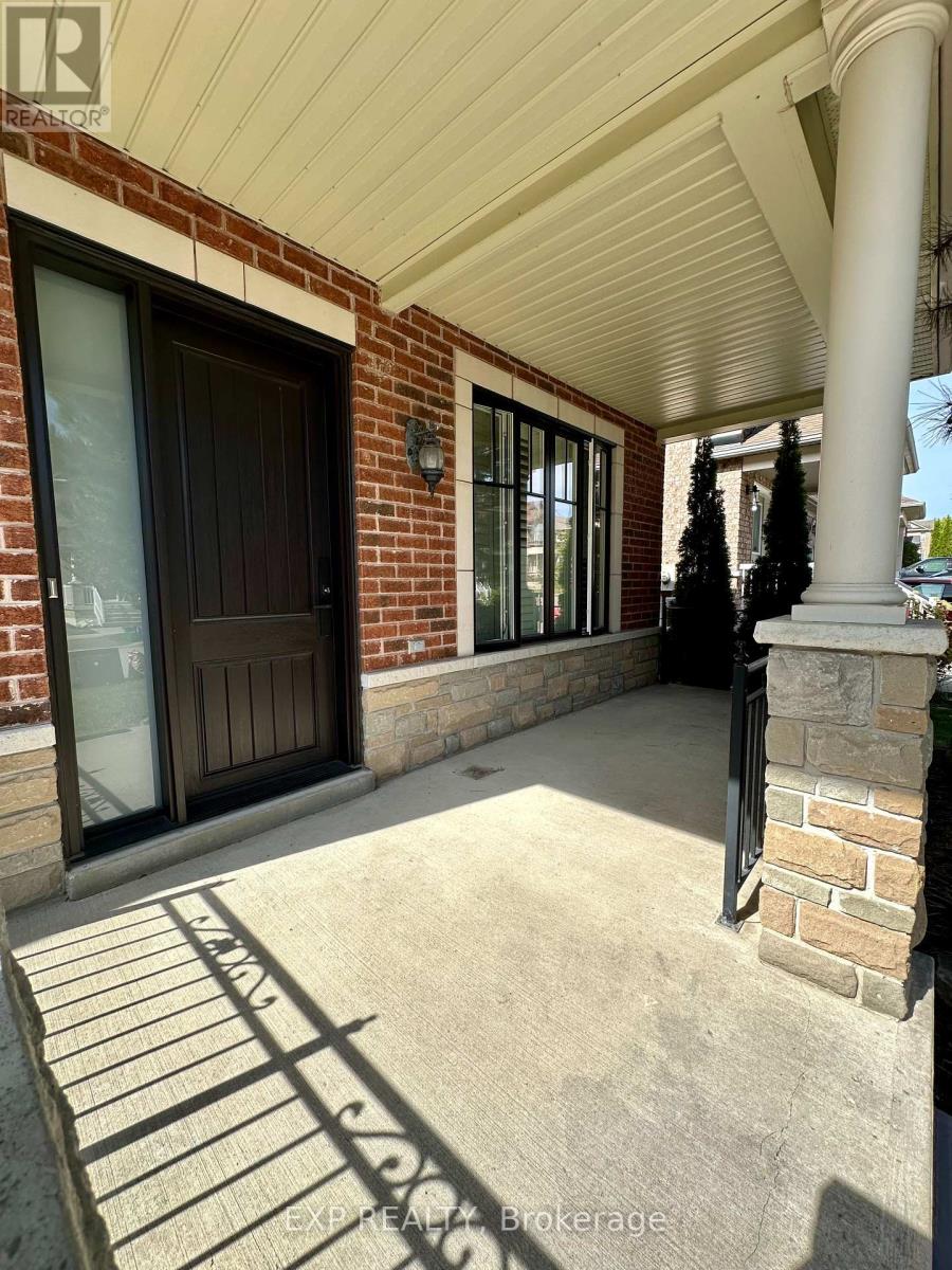 27 Butterwood Lane, Whitchurch-Stouffville (Stouffville), Ontario  L4A 0M7 - Photo 6 - N12443350
