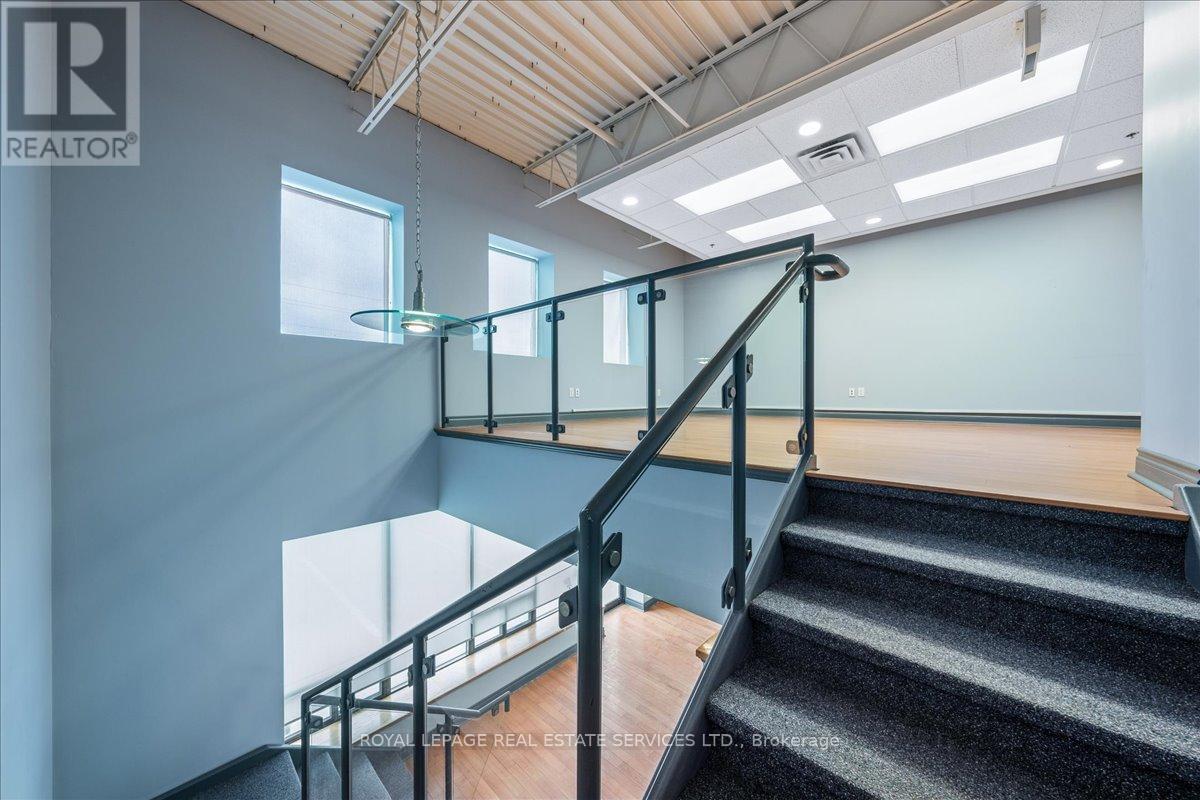 6 - 355 Harry Walker Parkway, Newmarket, Ontario  L3Y 8V6 - Photo 7 - N12443353