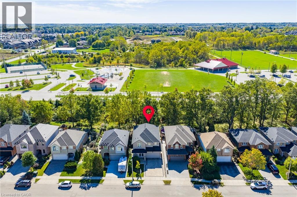 35 PANTANO Drive, Hamilton, Ontario