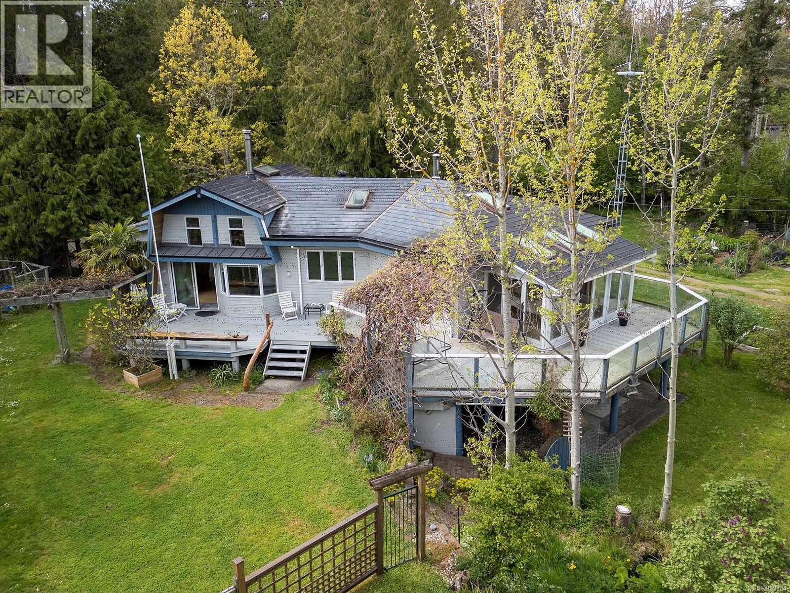 1550 Dalziel Rd, Denman Island, British Columbia  V0R 1T0 - Photo 6 - 999384