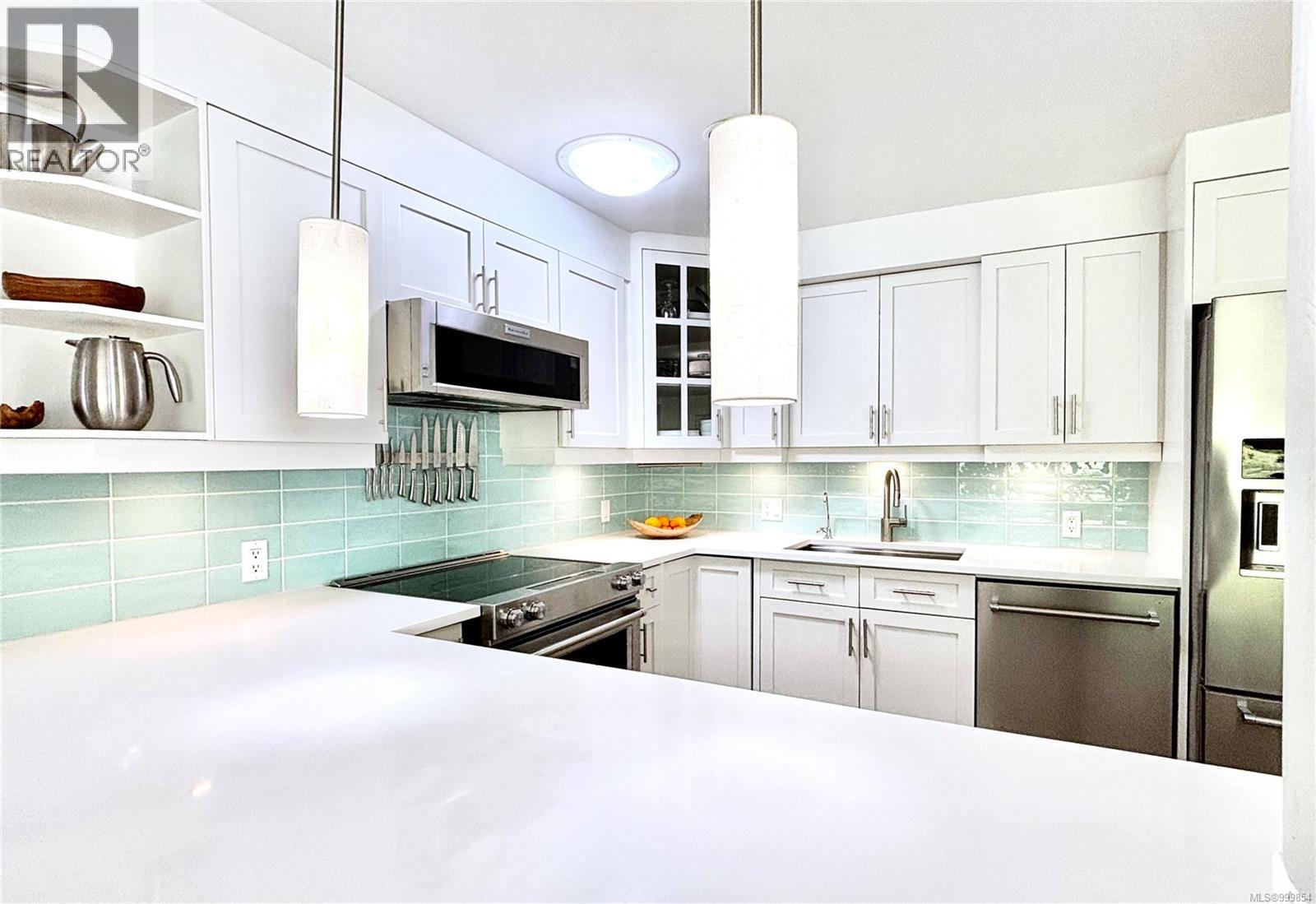 9121 Keith Wagner Way, Denman Island, British Columbia  V0R 1T0 - Photo 13 - 999854
