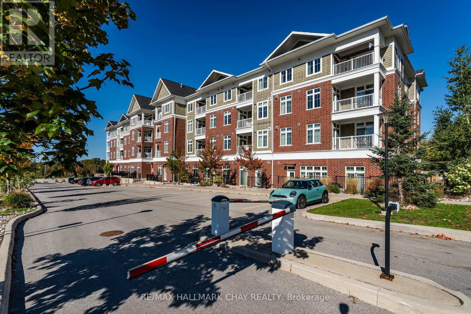 207 - 40 Horseshoe Boulevard, Oro-Medonte (Horseshoe Valley), Ontario  L4M 4Y8 - Photo 19 - S12443230