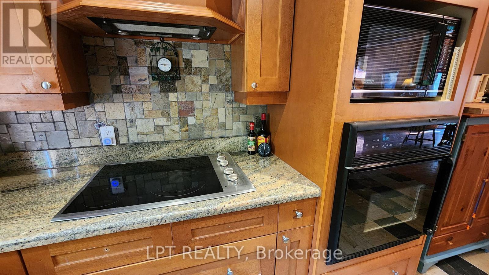 4372 Conners Bay Lane, Severn, Ontario  L0K 1E0 - Photo 24 - S12443328