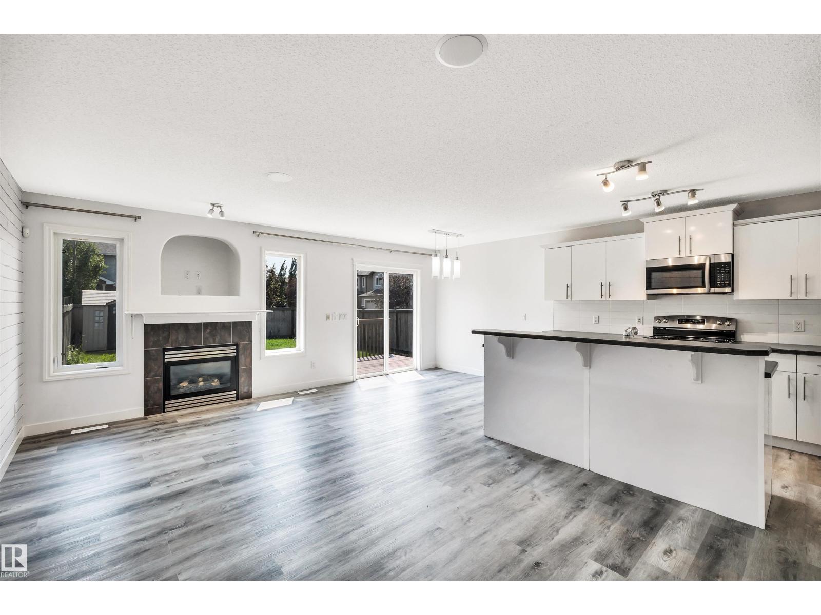 17129 7a Av Sw, Edmonton, Alberta  T6W 0M5 - Photo 7 - E4460680