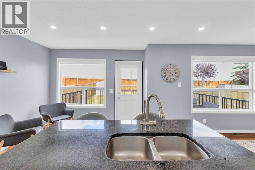 187 Citadel Meadow Grove Nw, Calgary, Alberta  T3G 4K9 - Photo 10 - A2261705