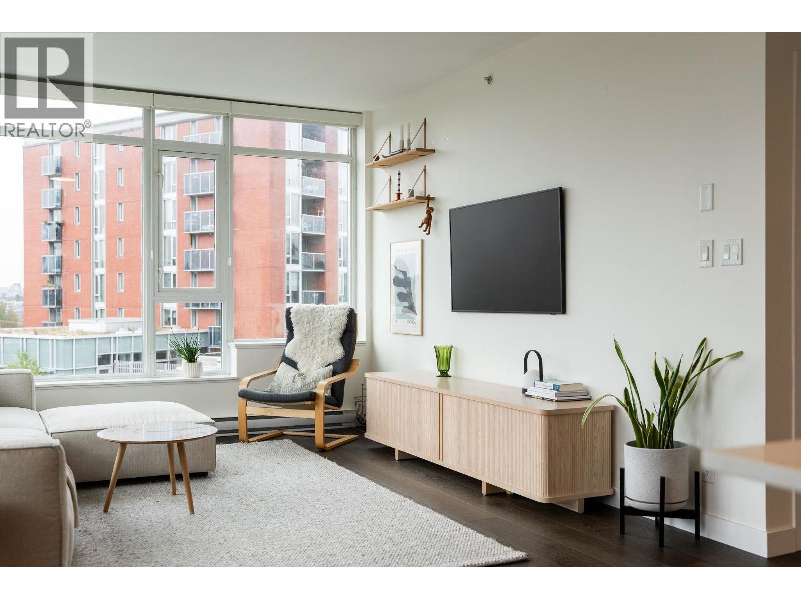 709 2321 Scotia Street, Vancouver, British Columbia  V5T 0A8 - Photo 4 - R3054018