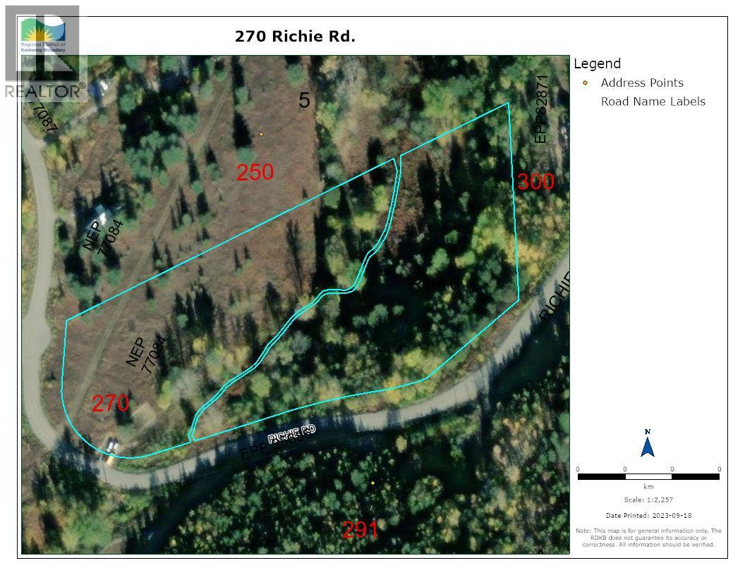 270 Richie Road, Rossland, British Columbia  V0G 1Y0 - Photo 4 - 10364350