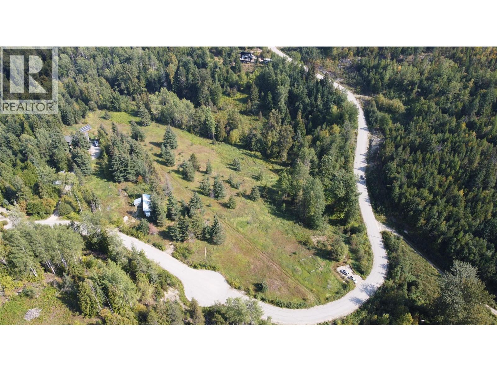 270 Richie Road, Rossland, British Columbia  V0G 1Y0 - Photo 7 - 10364350