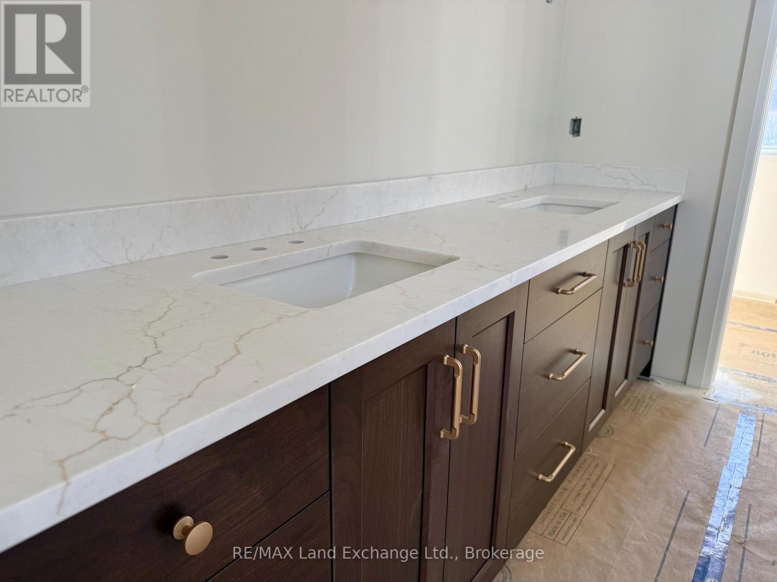 920 Bogdanovic Way, Huron-Kinloss, Ontario  N2Z 0H3 - Photo 7 - X12179356