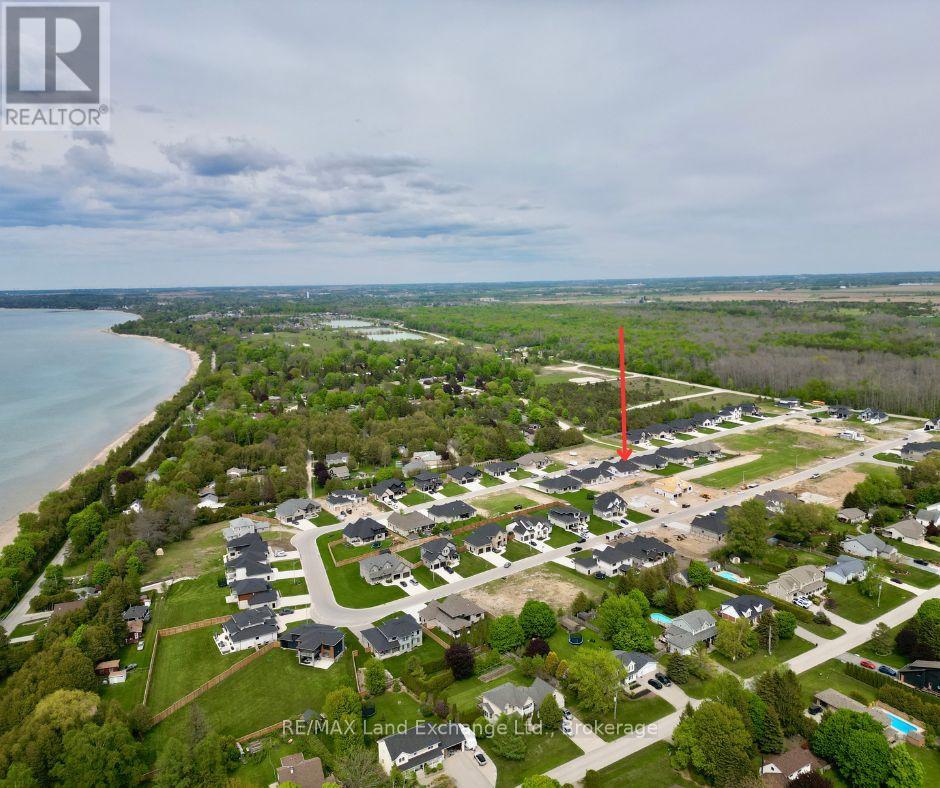 920 Bogdanovic Way, Huron-Kinloss, Ontario  N2Z 0H3 - Photo 12 - X12179356