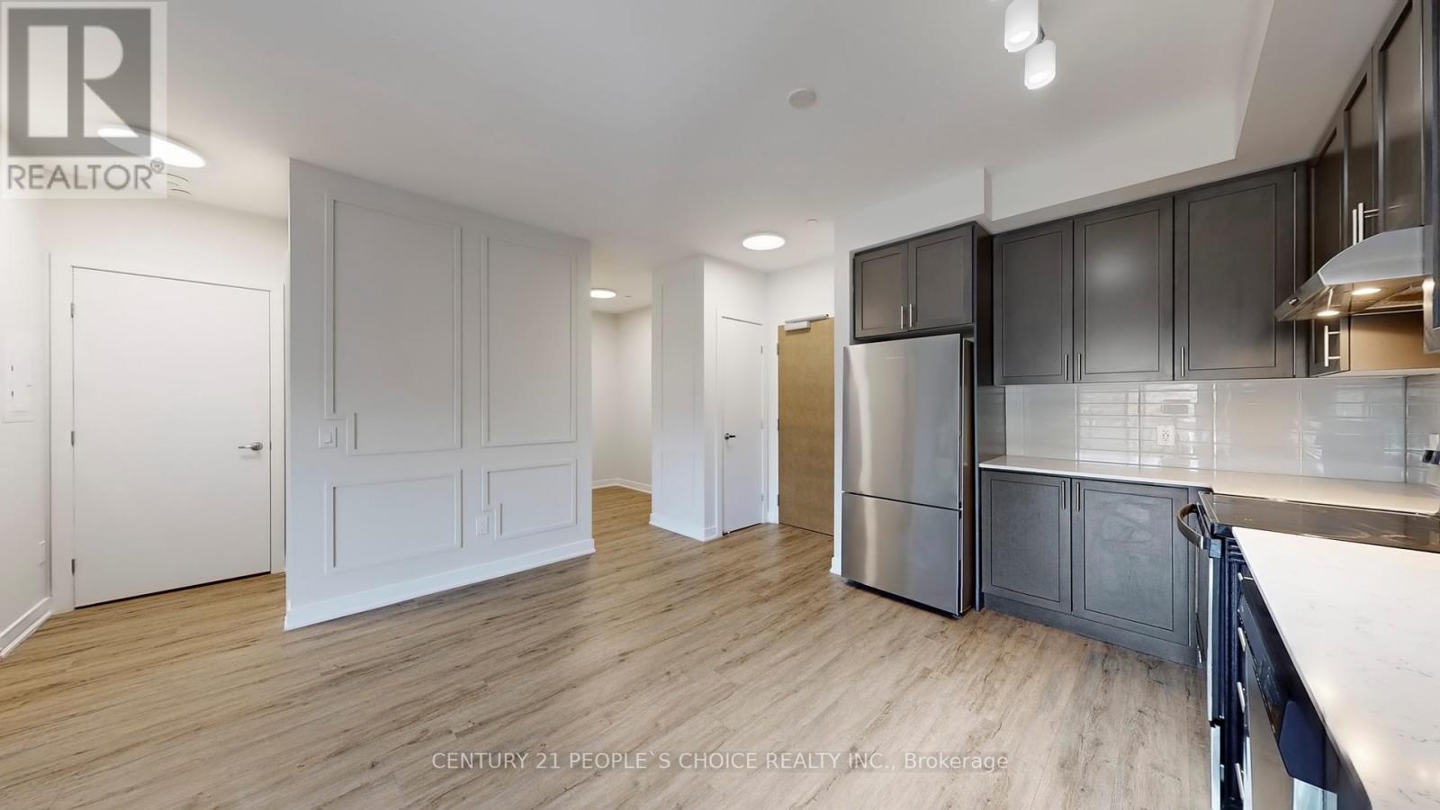 314 - 320 Plains Road E, Burlington (Lasalle), Ontario  L7T 0C1 - Photo 16 - W12443218