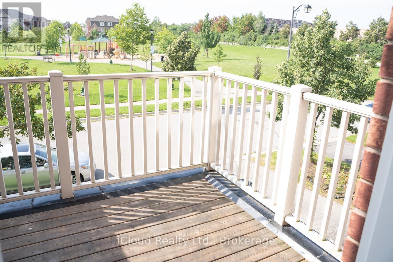 637 Speyer Circle, Milton, Ontario  L9T 0Y1 - Photo 4 - W12443235