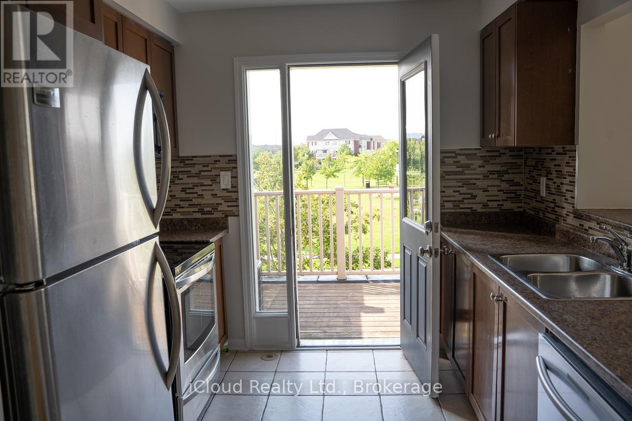 637 Speyer Circle, Milton, Ontario  L9T 0Y1 - Photo 5 - W12443235