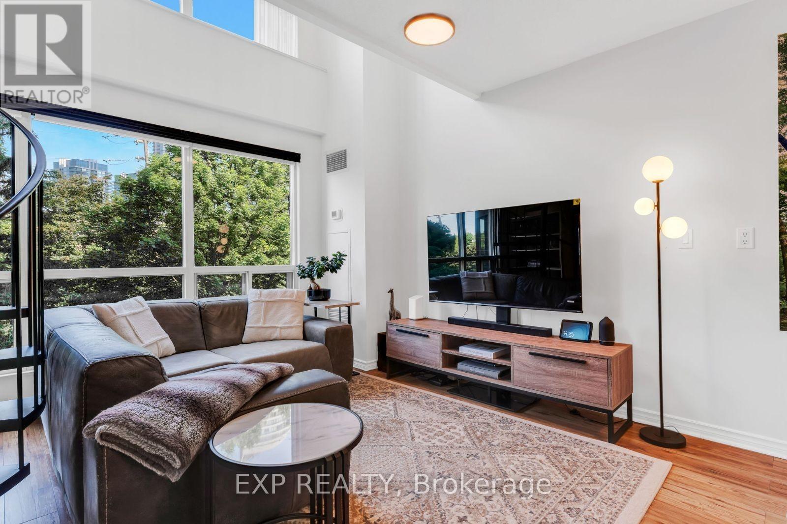 305 - 2269 Lake Shore Boulevard W, Toronto (Mimico), Ontario  M8V 3X6 - Photo 11 - W12443251