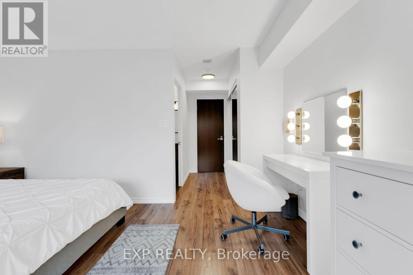 305 - 2269 Lake Shore Boulevard W, Toronto (Mimico), Ontario  M8V 3X6 - Photo 20 - W12443251