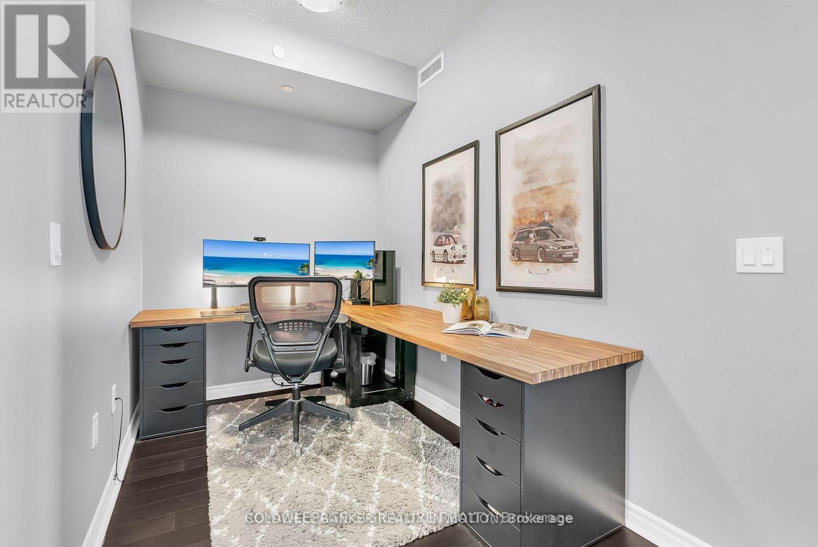 1108 - 349 Rathburn Road W, Mississauga, Ontario  L5B 0G9 - Photo 10 - W12443264