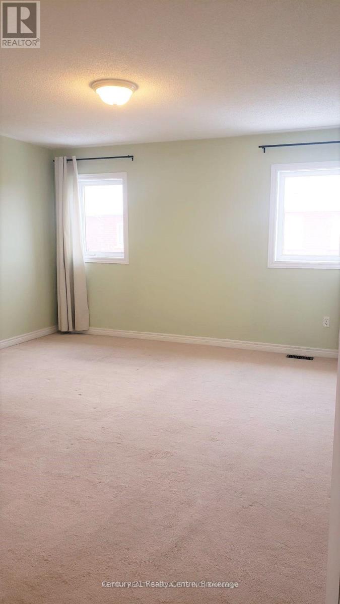 9 Fawson Cove Way, Brampton, Ontario  L6R 0G7 - Photo 14 - W12443269