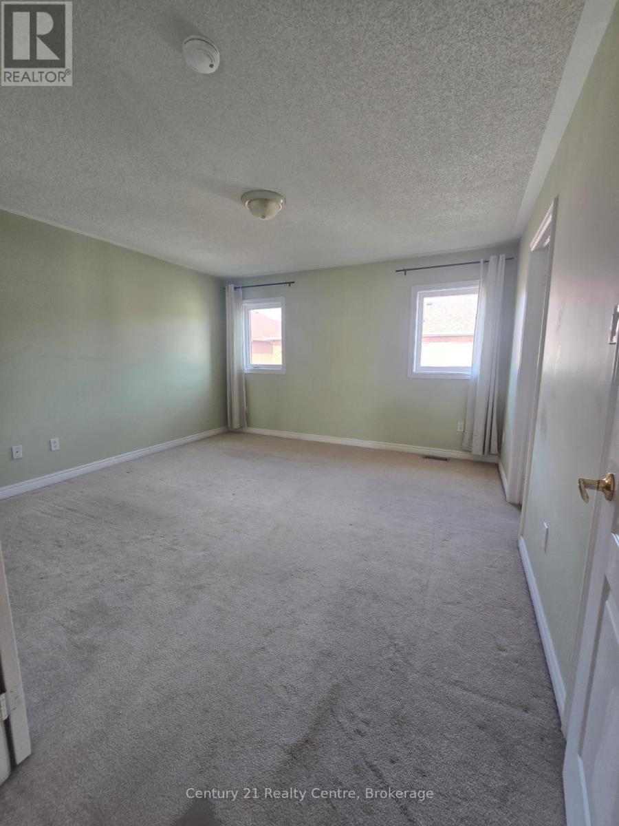 9 Fawson Cove Way, Brampton, Ontario  L6R 0G7 - Photo 16 - W12443269