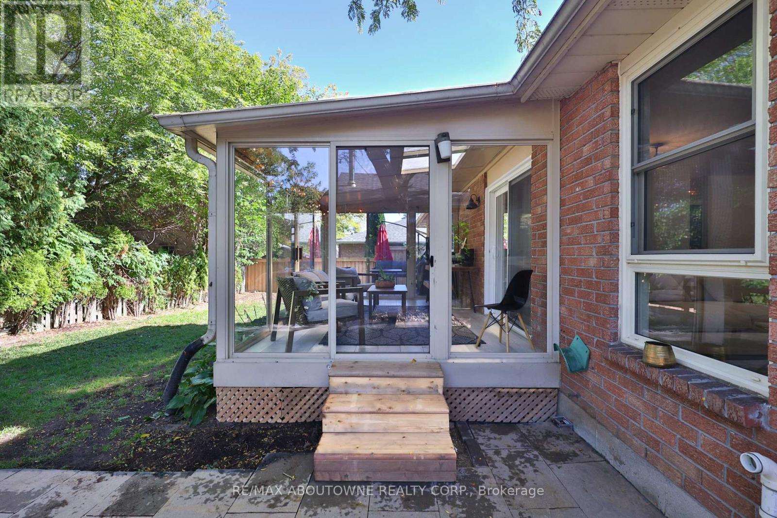 1131 Carol Street, Burlington (Brant), Ontario  L7S 1Z9 - Photo 41 - W12443337
