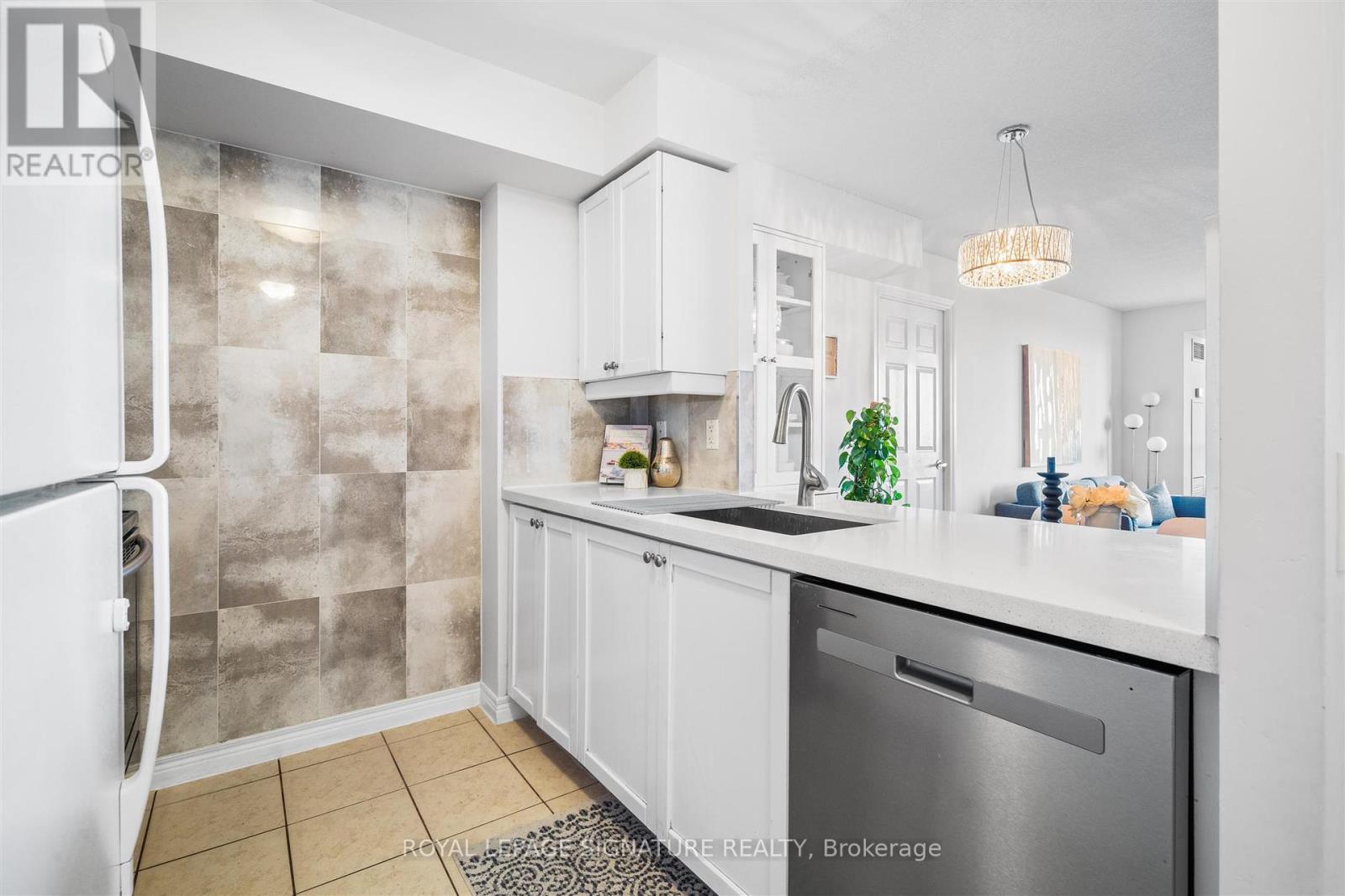 2407 - 710 Humberwood Boulevard, Toronto (West Humber-Clairville), Ontario  M9W 7J5 - Photo 16 - W12443359