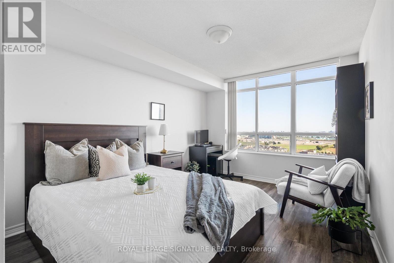 2407 - 710 Humberwood Boulevard, Toronto (West Humber-Clairville), Ontario  M9W 7J5 - Photo 19 - W12443359