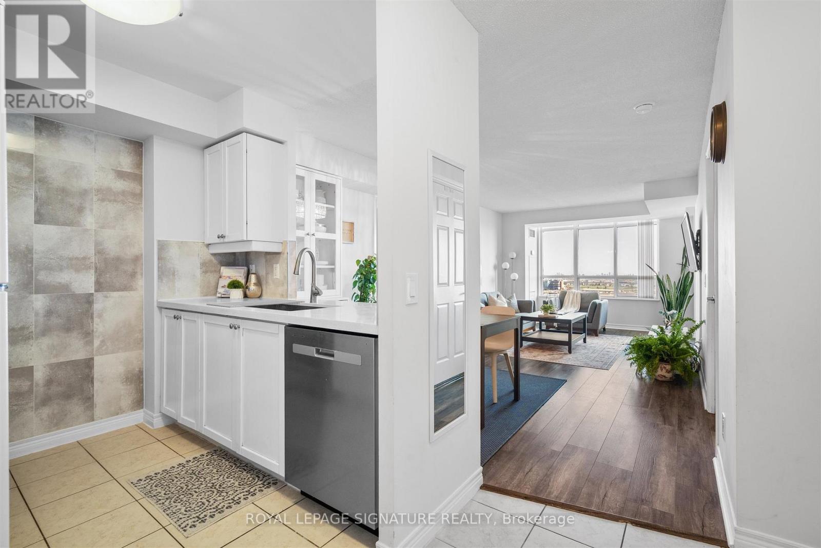 2407 - 710 Humberwood Boulevard, Toronto (West Humber-Clairville), Ontario  M9W 7J5 - Photo 8 - W12443359