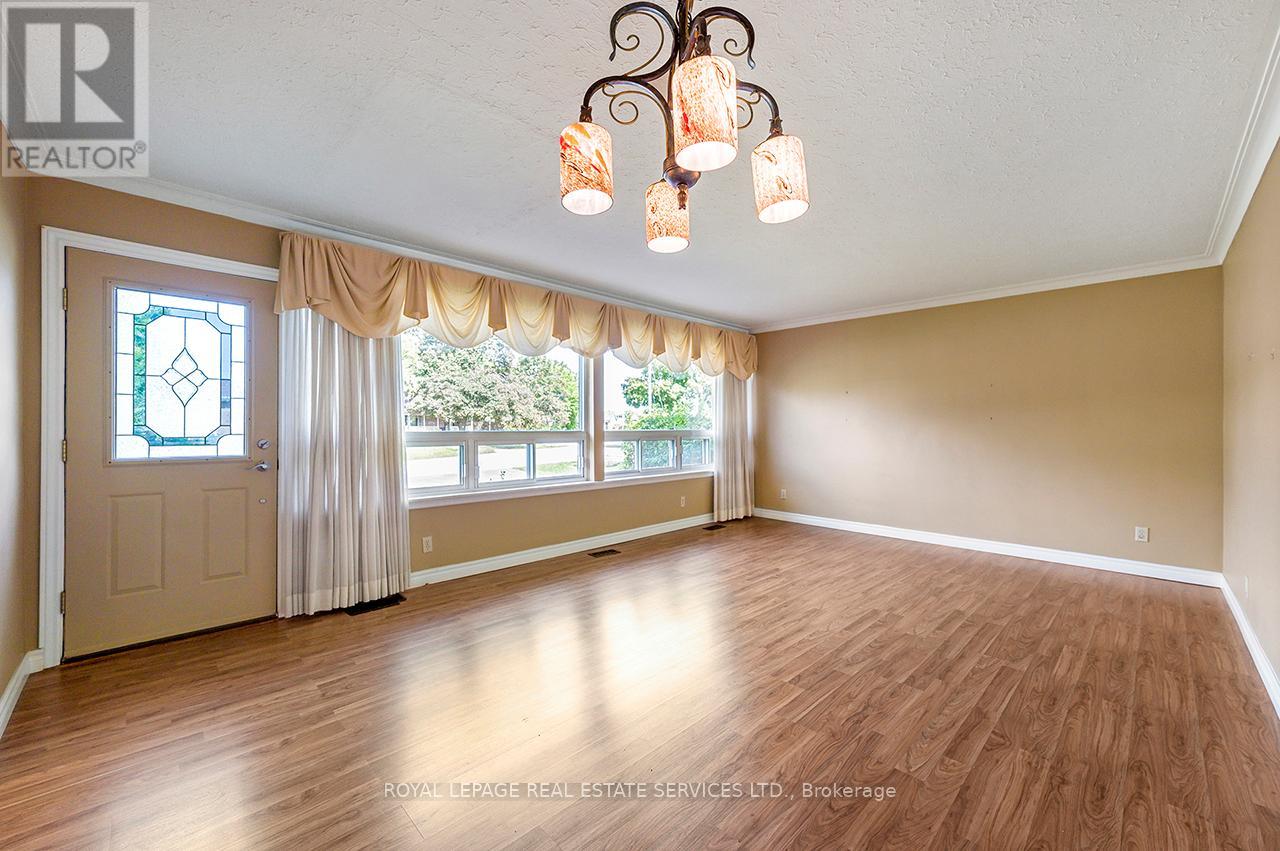 340 Leonard Street, Caledon (Bolton West), Ontario  L7E 4Y7 - Photo 21 - W12443376