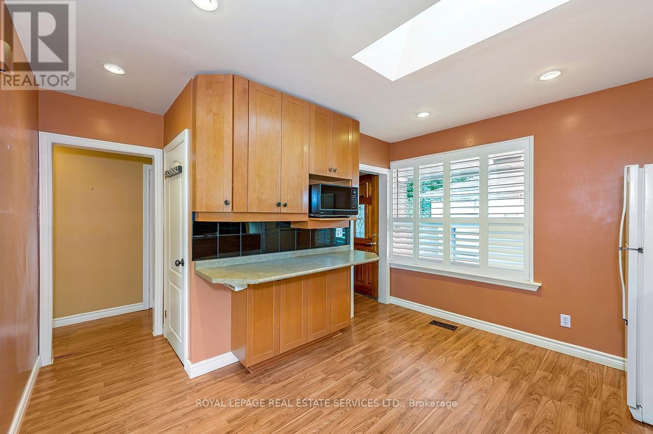 340 Leonard Street, Caledon (Bolton West), Ontario  L7E 4Y7 - Photo 24 - W12443376