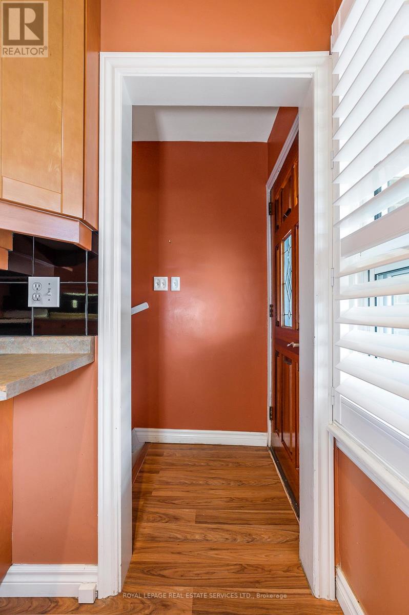 340 Leonard Street, Caledon (Bolton West), Ontario  L7E 4Y7 - Photo 33 - W12443376