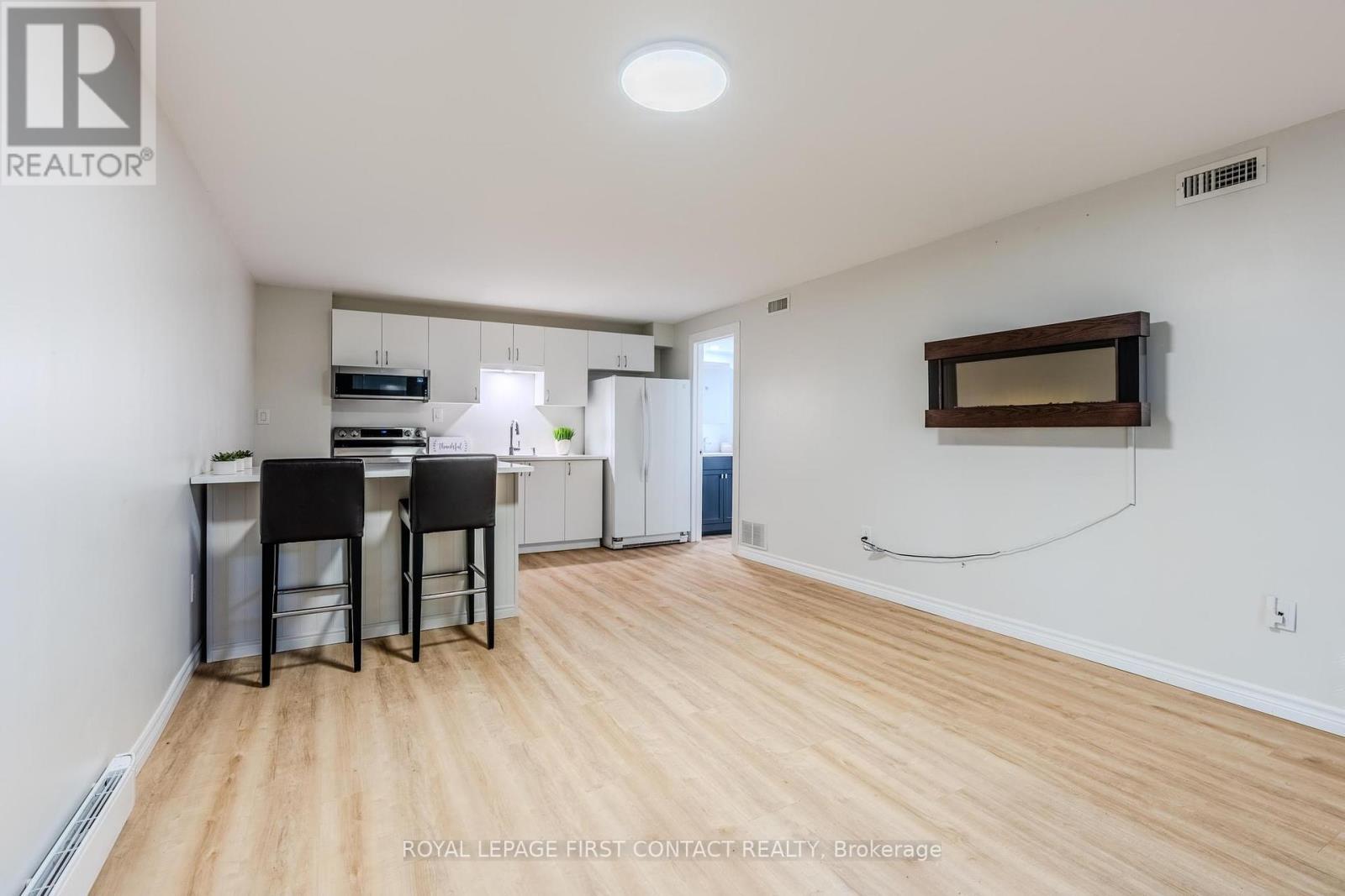 312 Barnett Avenue, Midland, Ontario  L4R 4Z8 - Photo 10 - S12442271