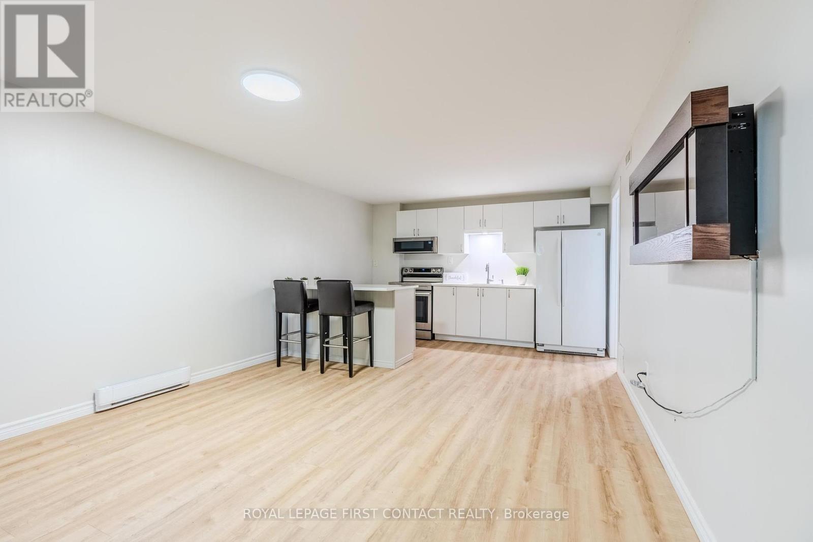 312 Barnett Avenue, Midland, Ontario  L4R 4Z8 - Photo 11 - S12442271
