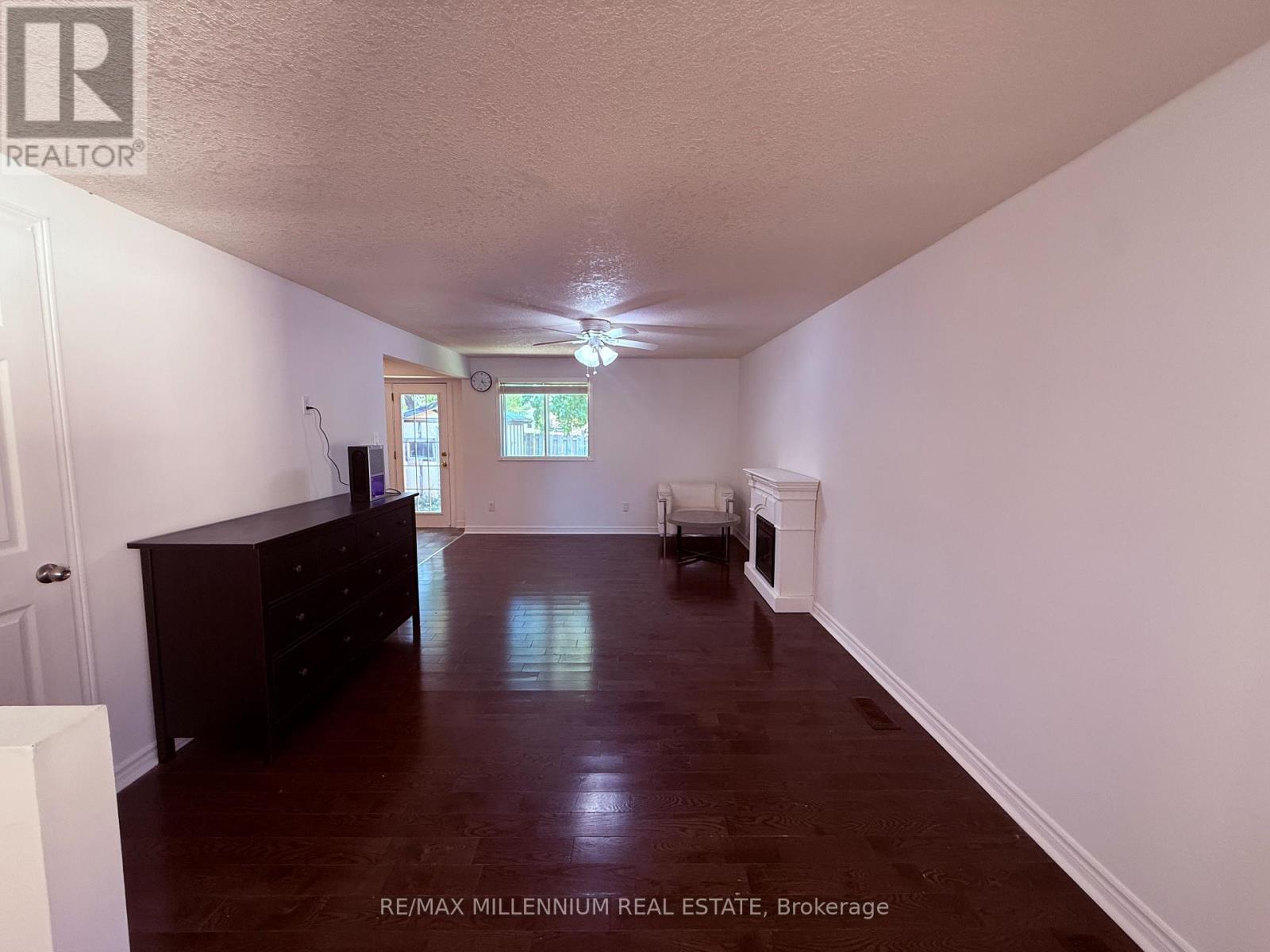 349 Strathallan Street, Centre Wellington (Fergus), Ontario  N1M 3K7 - Photo 14 - X12443275