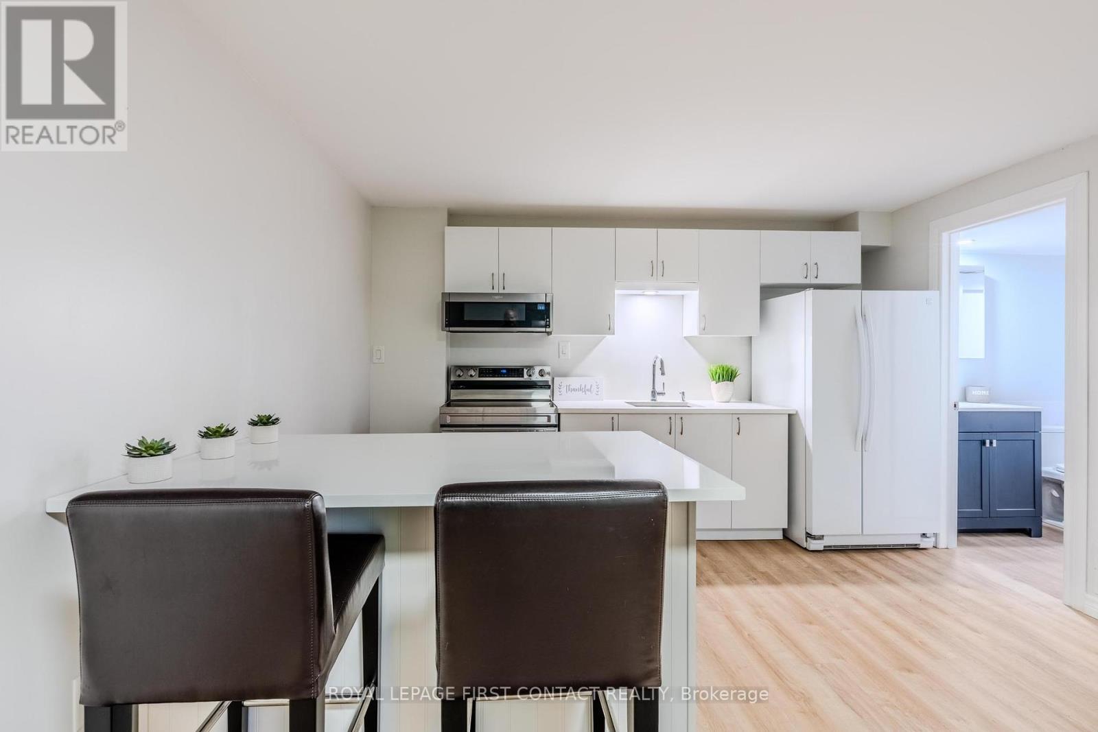 312 Barnett Avenue, Midland, Ontario  L4R 4Z8 - Photo 16 - S12442271