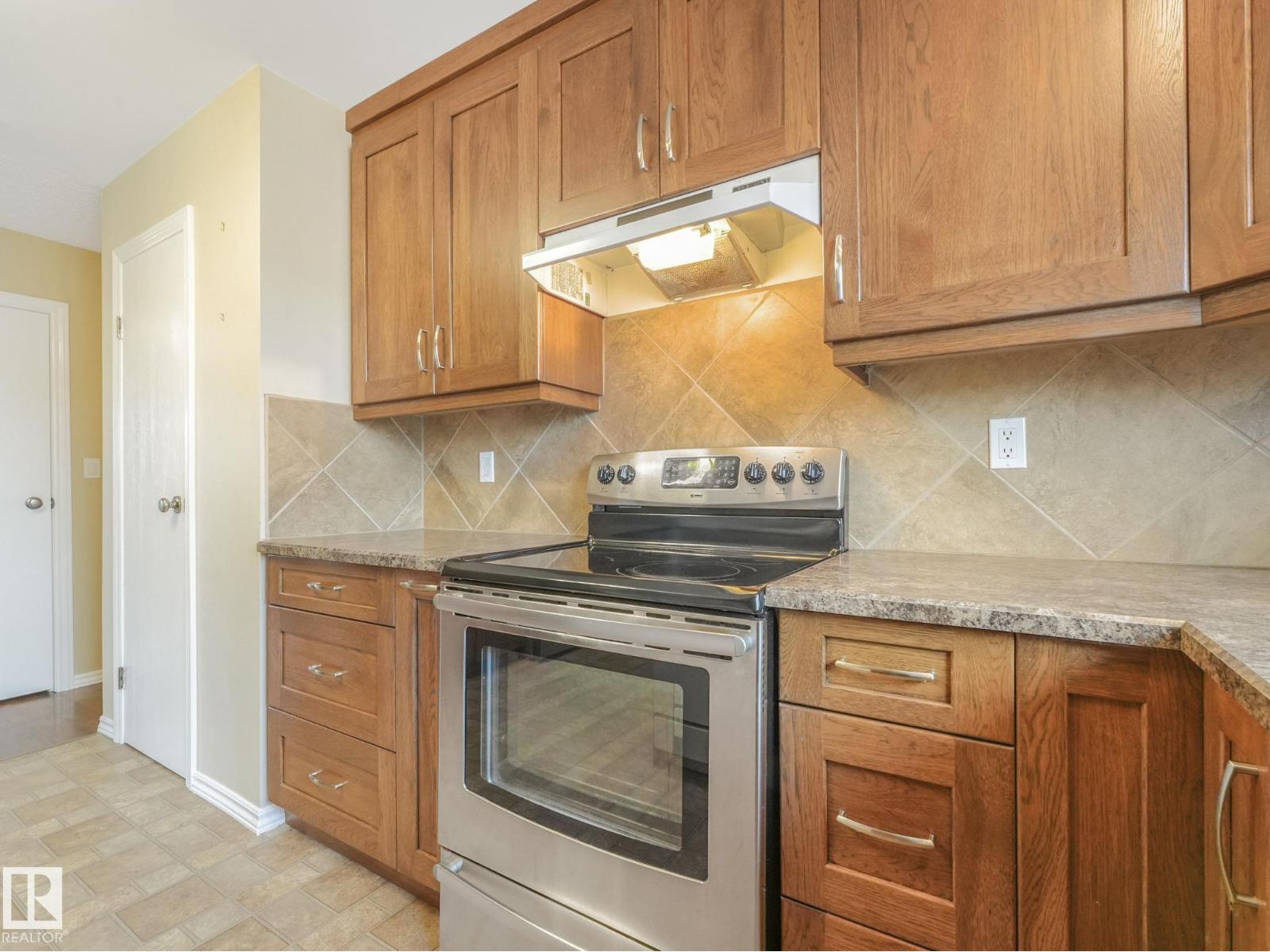 13547 24 St Nw, Edmonton, Alberta  T5A 3S7 - Photo 11 - E4460678