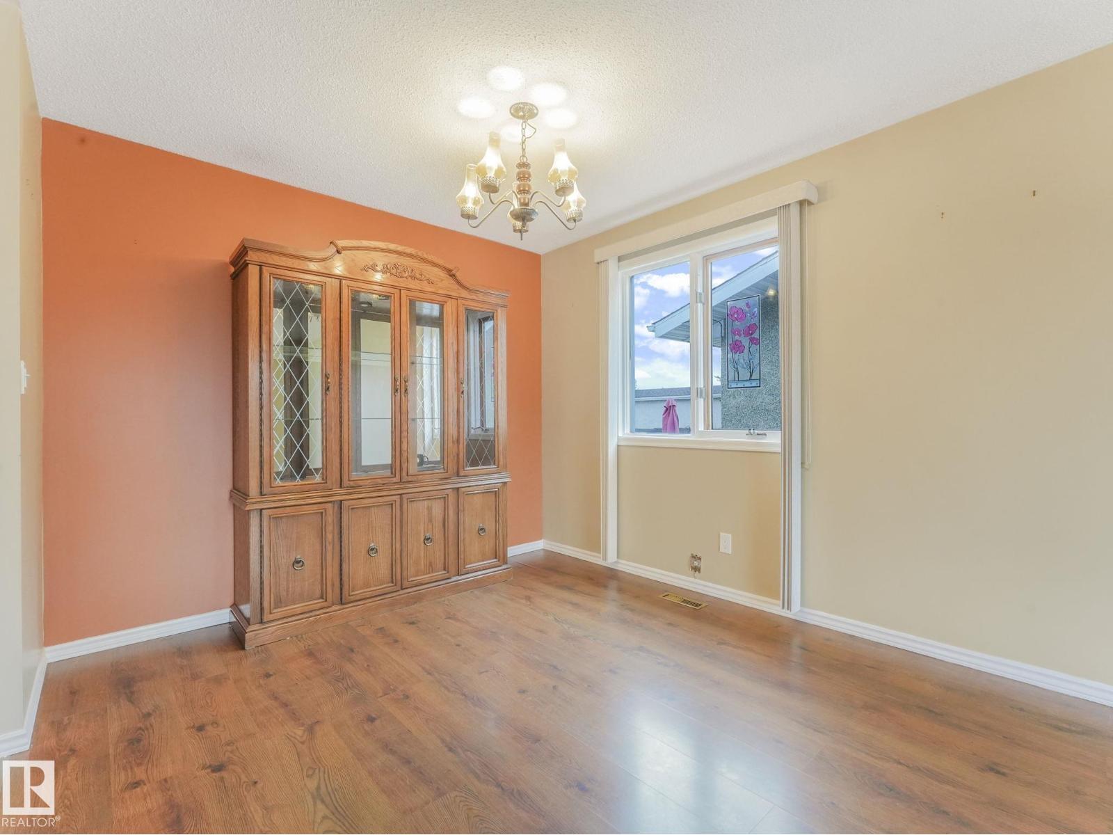 13547 24 St Nw, Edmonton, Alberta  T5A 3S7 - Photo 6 - E4460678