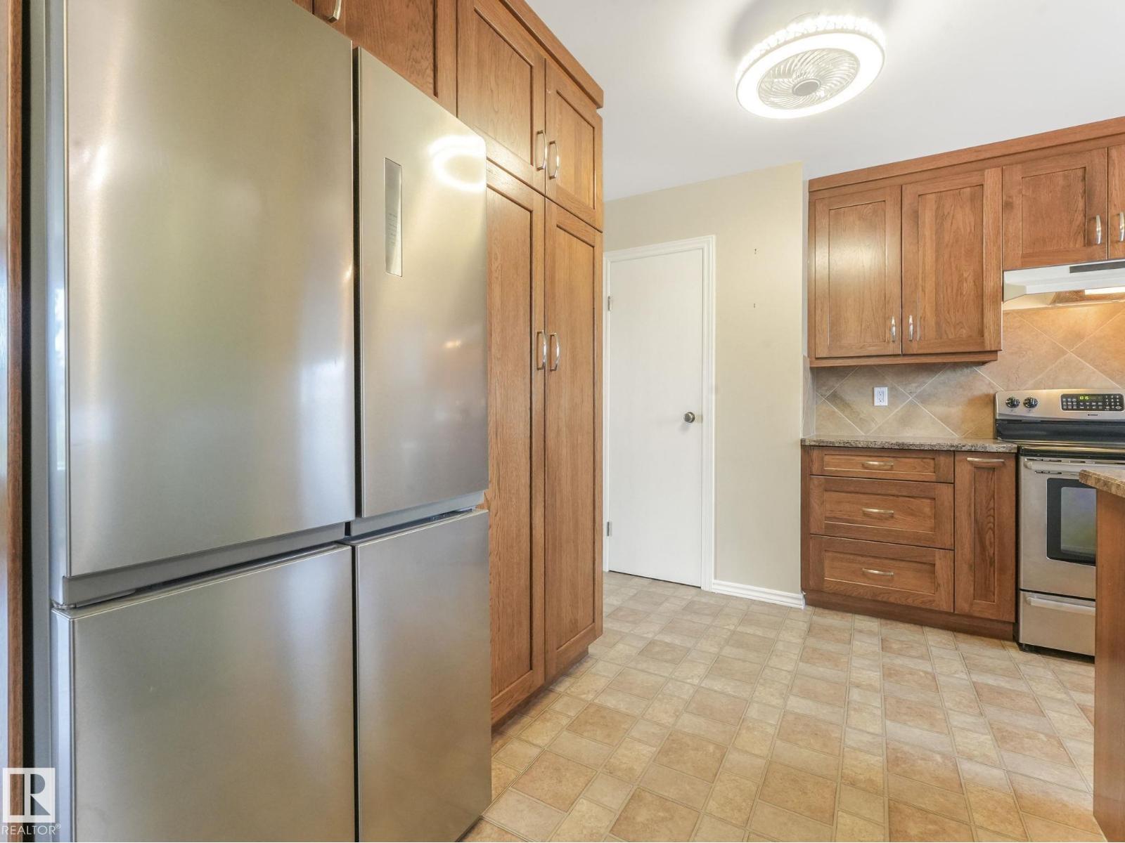 13547 24 St Nw, Edmonton, Alberta  T5A 3S7 - Photo 9 - E4460678
