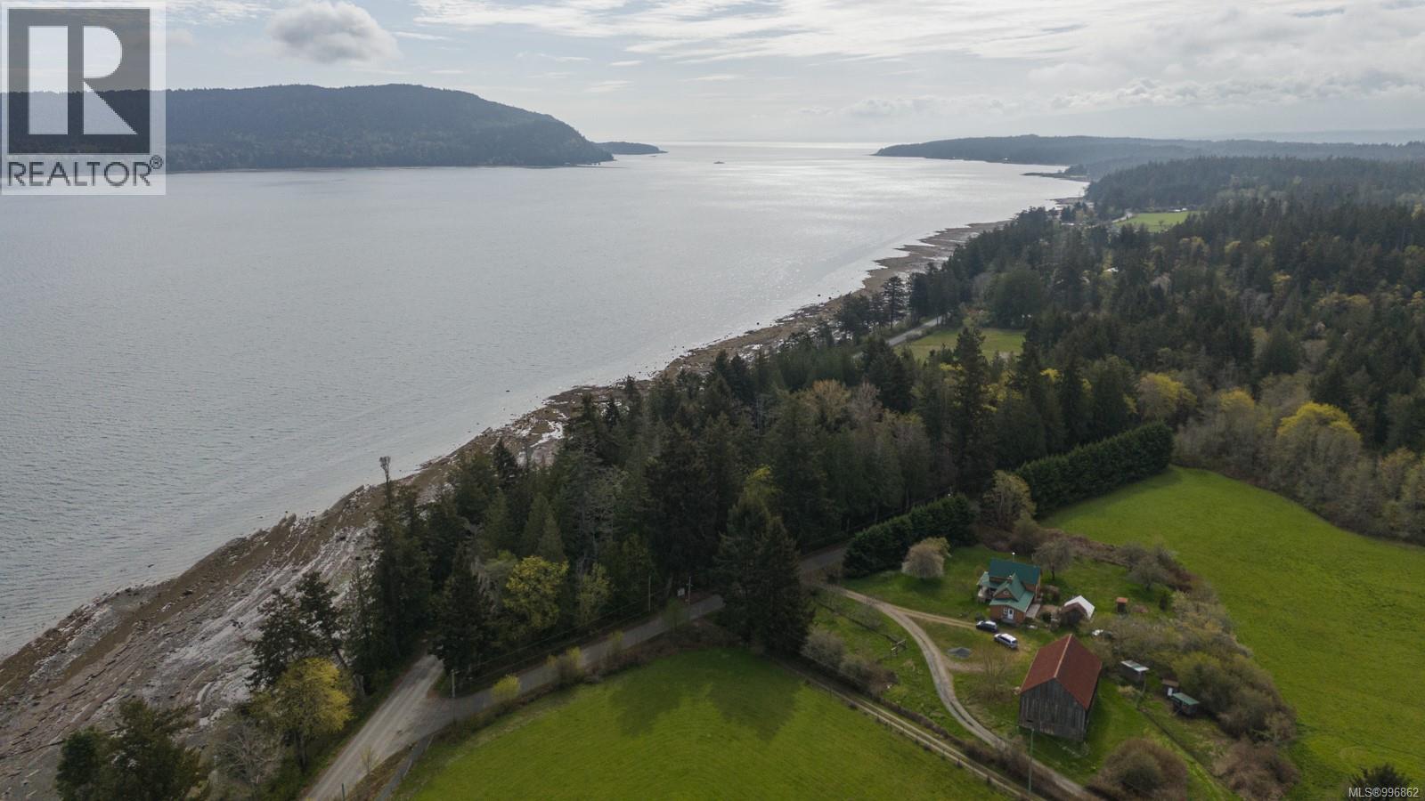 East Rd, Denman Island, British Columbia