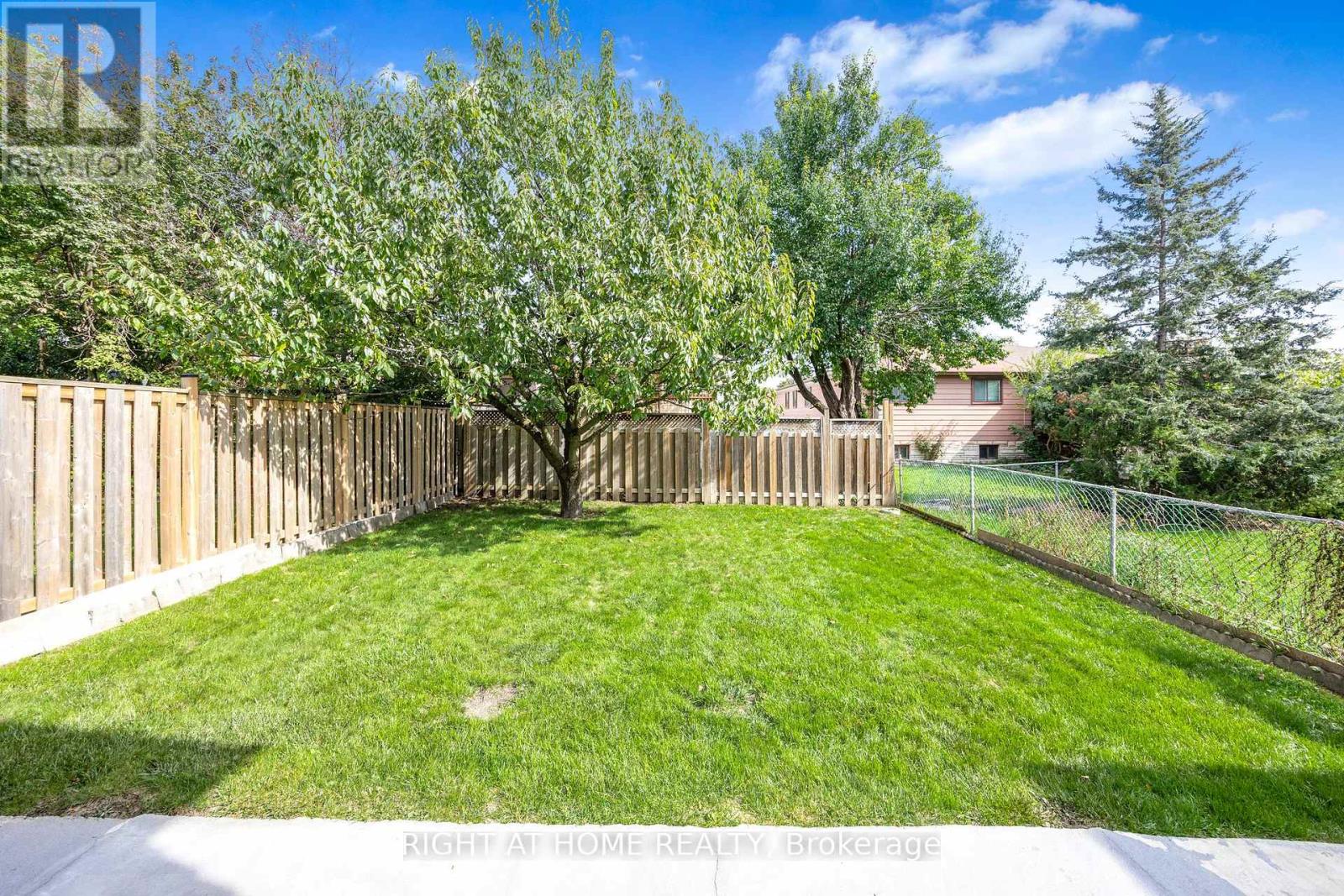 49 Tuscarora Drive, Toronto, Ontario  M2H 2K4 - Photo 36 - C12440712