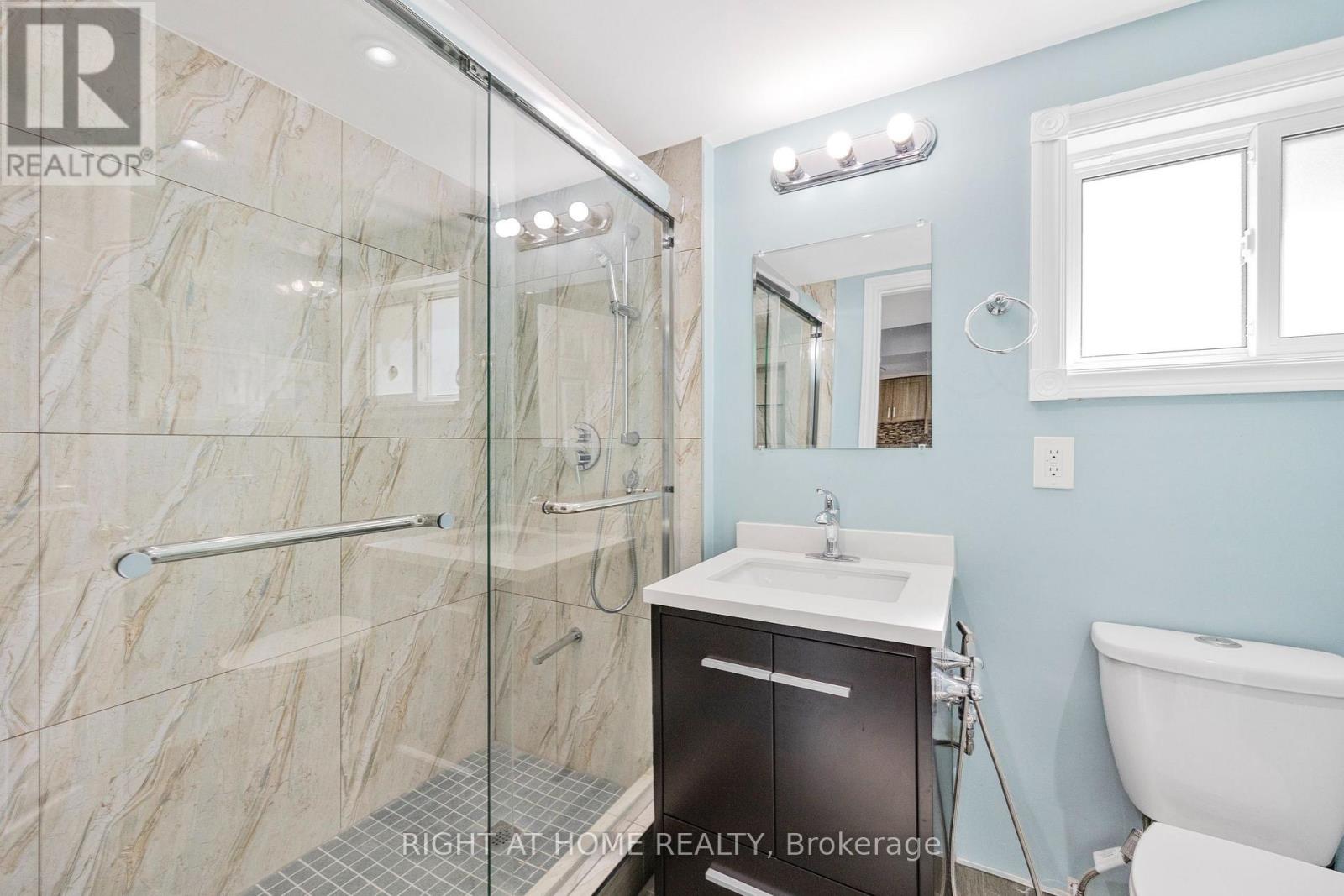 49 Tuscarora Drive, Toronto, Ontario  M2H 2K4 - Photo 35 - C12440712