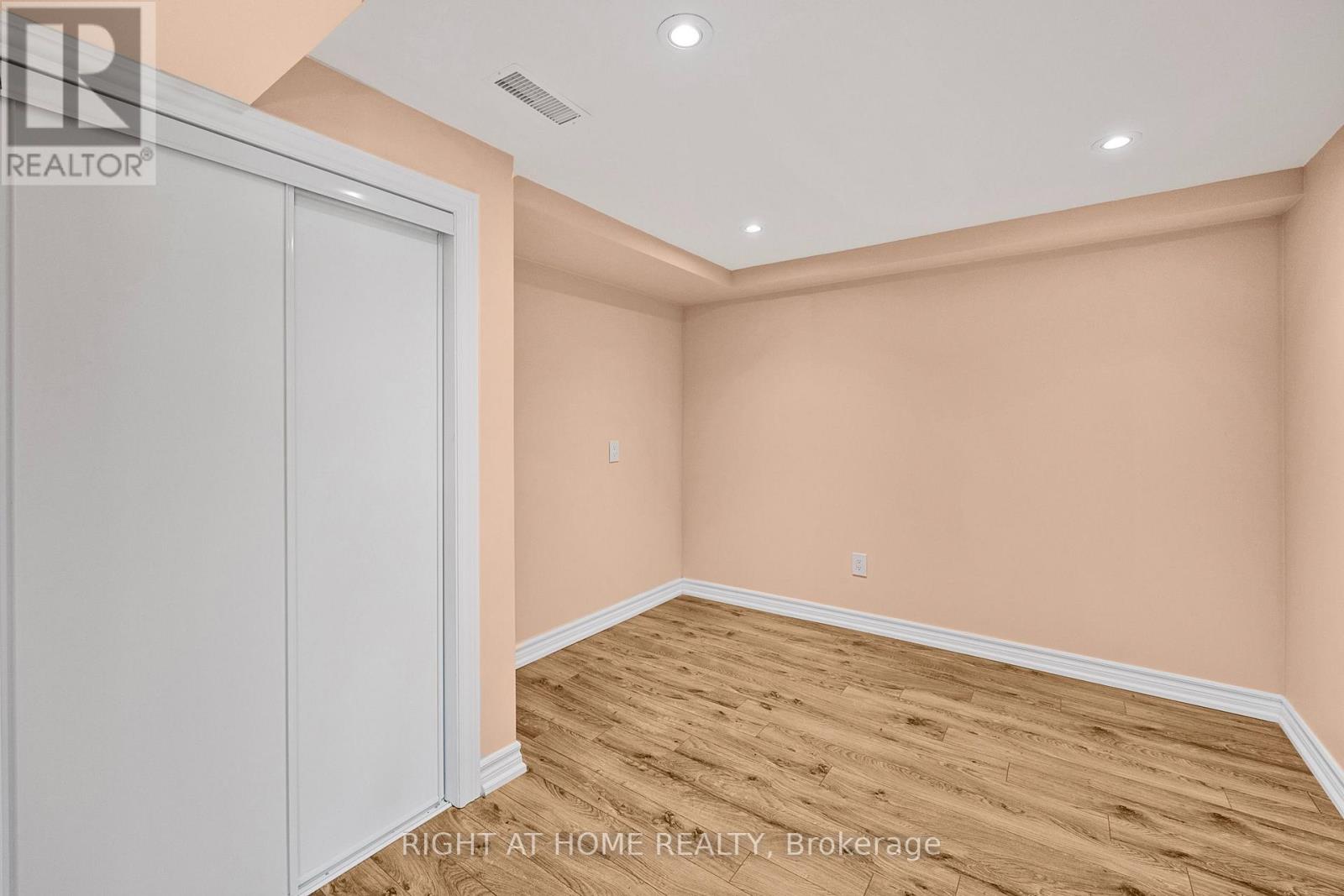 49 Tuscarora Drive, Toronto, Ontario  M2H 2K4 - Photo 32 - C12440712