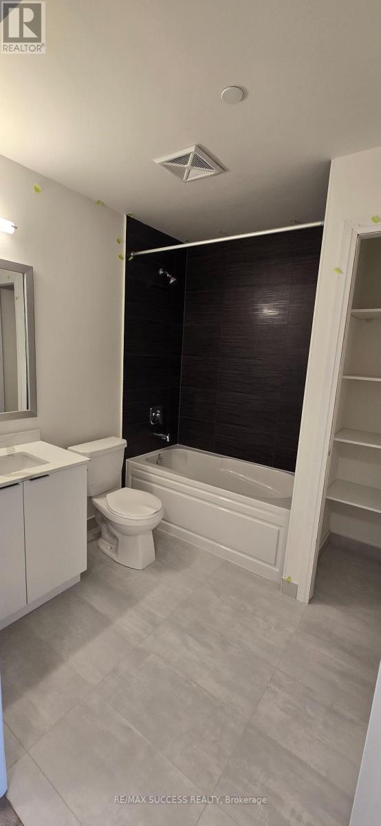 708 - 15 Watergarden Drive, Mississauga, Ontario  L5R 1B2 - Photo 12 - W12424702