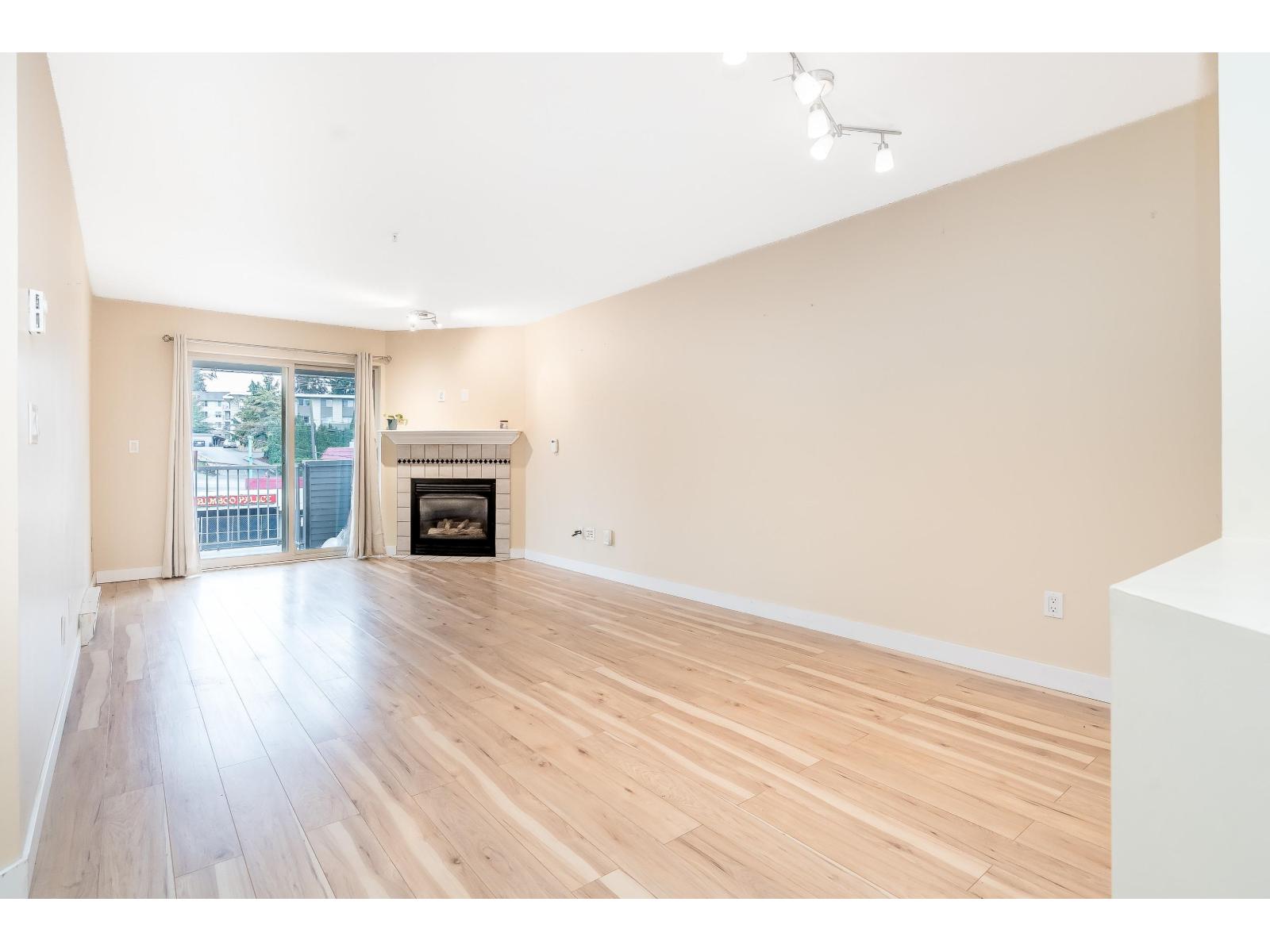 303 33478 Roberts Avenue, Abbotsford, British Columbia  V2S 8E1 - Photo 13 - R3054745