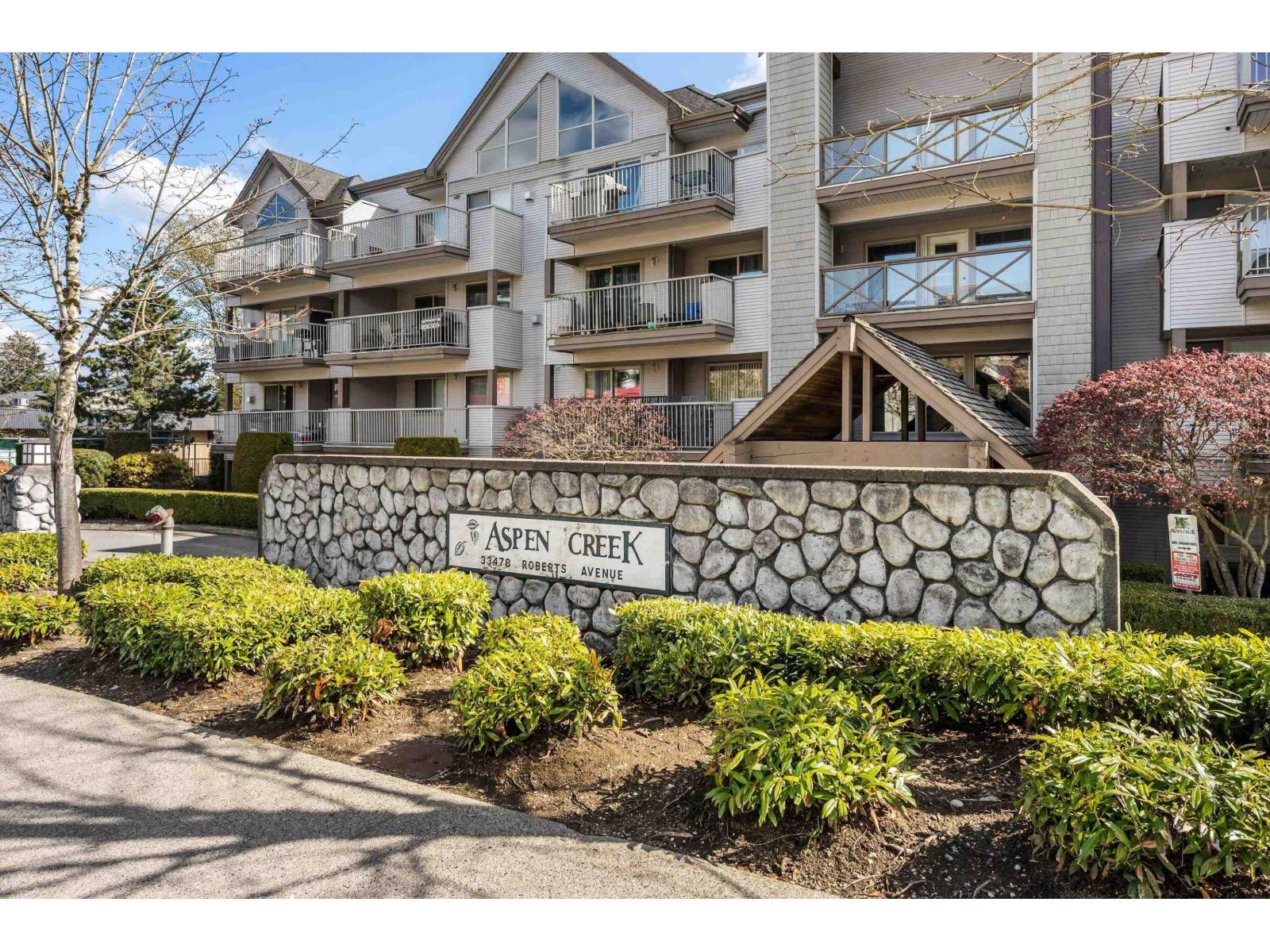 303 33478 ROBERTS AVENUE, Abbotsford, British Columbia