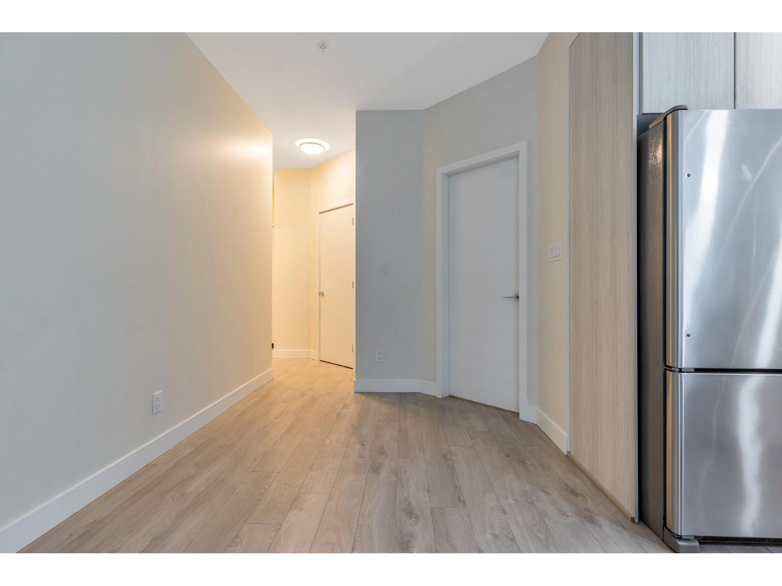 111 6438 195a Street, Surrey, British Columbia  V4N 6R5 - Photo 7 - R3055047