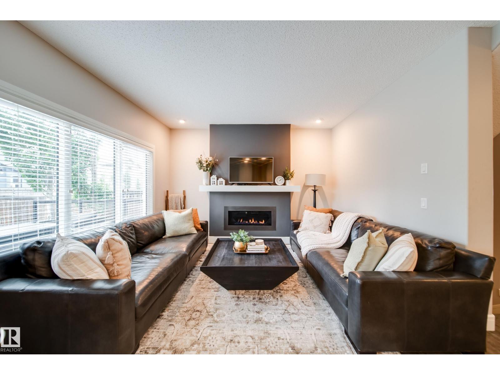 4373 Crabapple Cr Sw, Edmonton, Alberta  T6X 0X9 - Photo 3 - E4460685