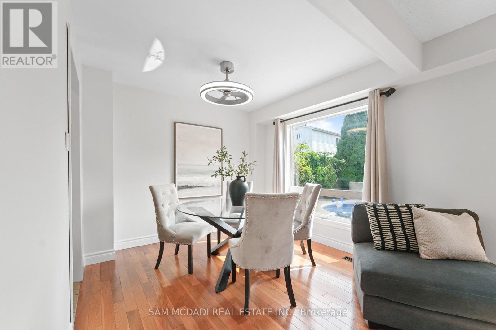 6486 Edenwood Drive, Mississauga, Ontario  L5N 3K1 - Photo 11 - W12280906