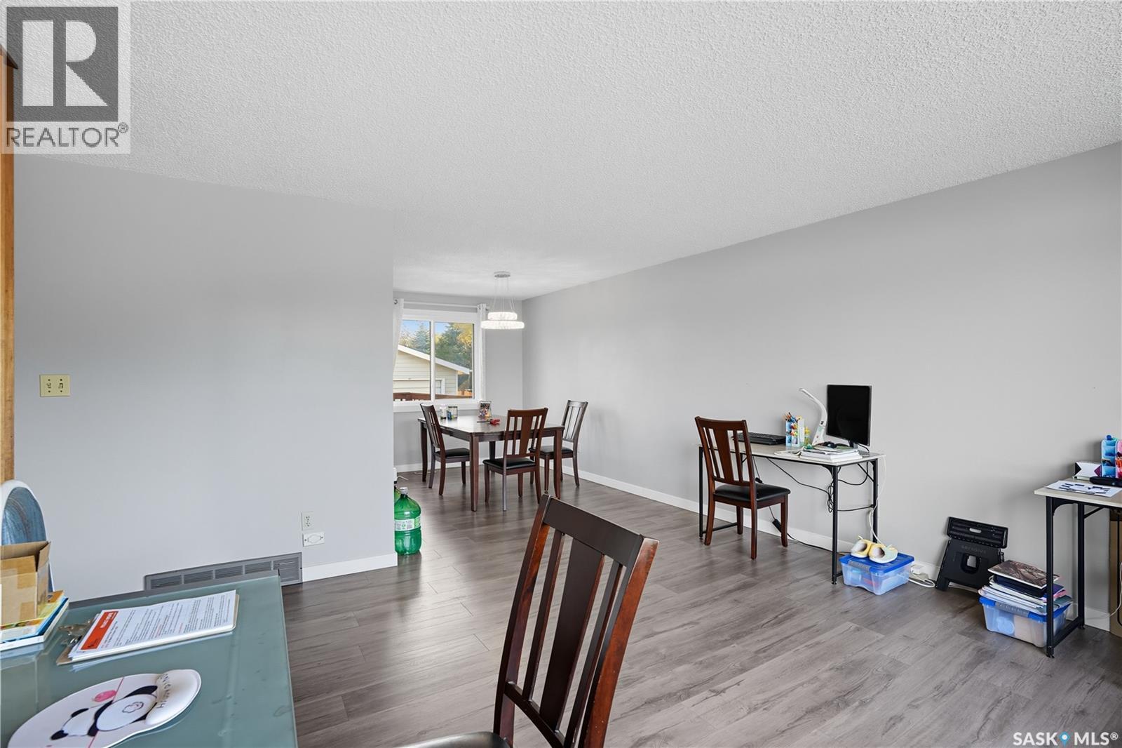 1215 Acadia Drive, Saskatoon, Saskatchewan  S7H 4X4 - Photo 10 - SK019915