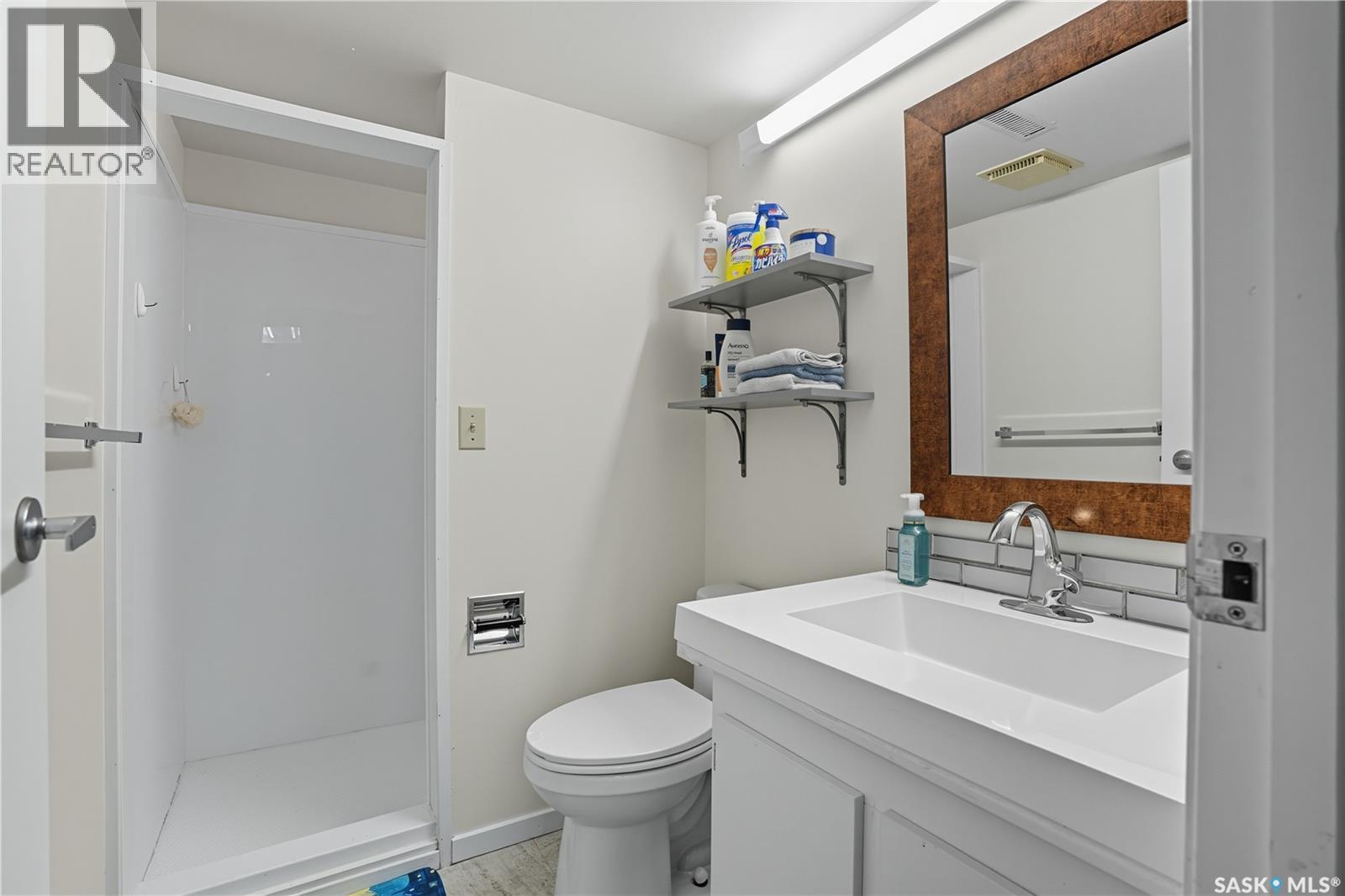 1215 Acadia Drive, Saskatoon, Saskatchewan  S7H 4X4 - Photo 29 - SK019915