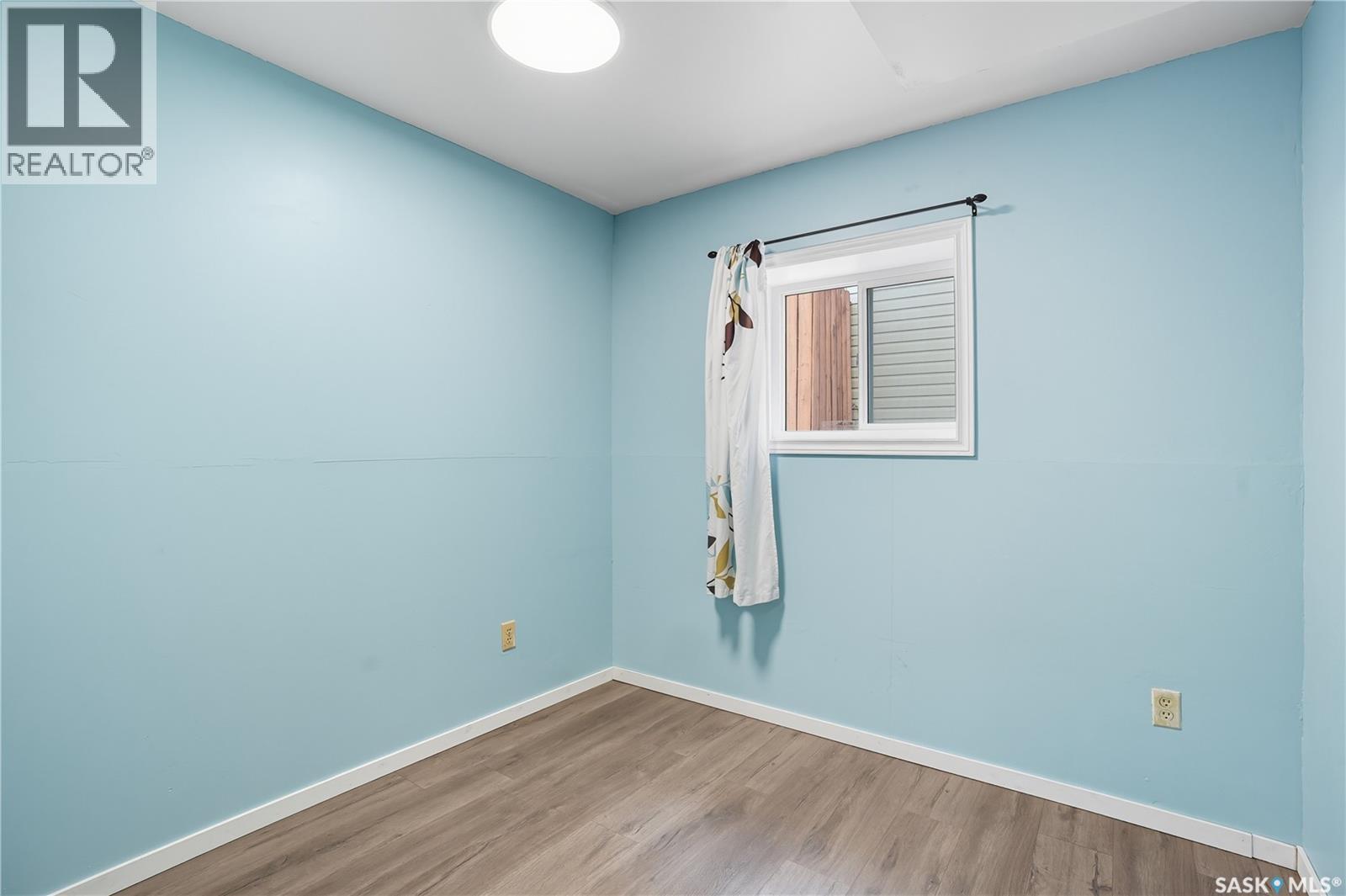 1215 Acadia Drive, Saskatoon, Saskatchewan  S7H 4X4 - Photo 30 - SK019915